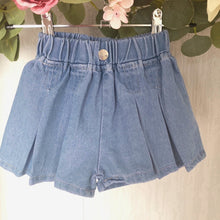 Load image into Gallery viewer, Girls Pleated  Denim Shorts
