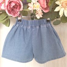 Load image into Gallery viewer, Girls Pleated  Denim Shorts
