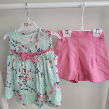 Load image into Gallery viewer, Girls Pink and Mint Shorts and Blouse Set
