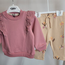 Load image into Gallery viewer, Baby Girls Scallop Top and Leggings set
