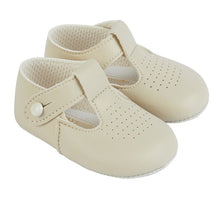 Load image into Gallery viewer, Baypods baby boys soft sole t bar shoe in biscuit
