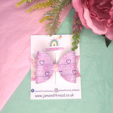 Load image into Gallery viewer, Med Dolly Bow-Lilac with Hearts
