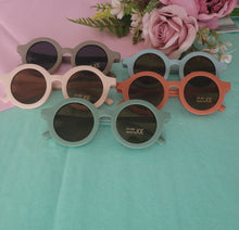 Load image into Gallery viewer, Childrens Round Sunglasses
