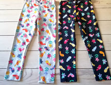 Load image into Gallery viewer, Girls Legging &quot;Birds and Flower print&quot;
